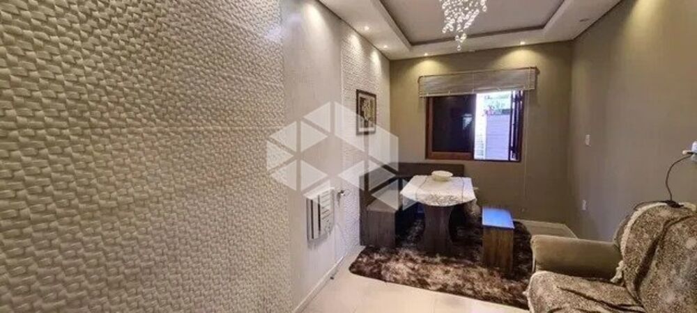 Casa à venda com 2 quartos, 90m² - Foto 2