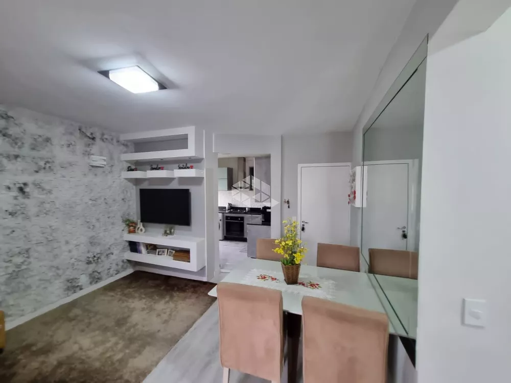 Apartamento à venda com 2 quartos, 67m² - Foto 4