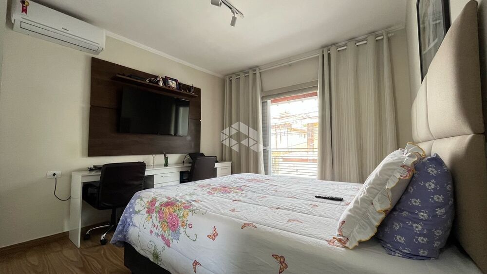 Casa, 4 quartos, 135 m² - Foto 2