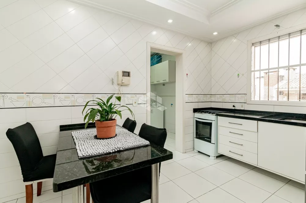 Casa, 4 quartos, 300 m² - Foto 3