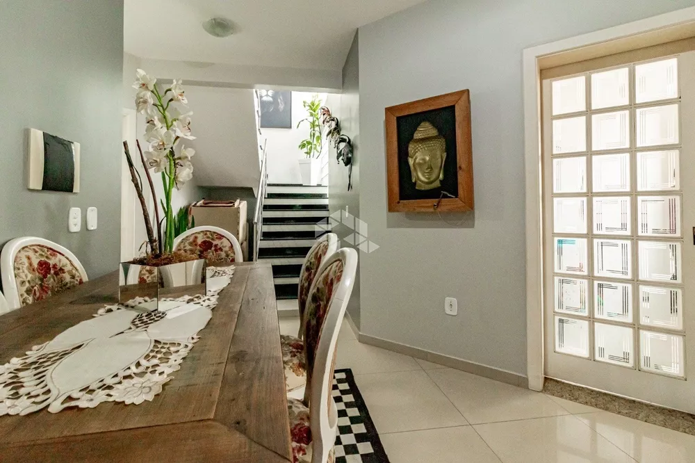 Casa, 4 quartos, 300 m² - Foto 2