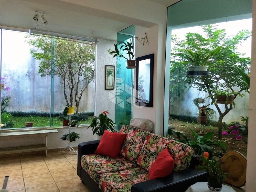 Casa, 5 quartos, 320 m² - Foto 2