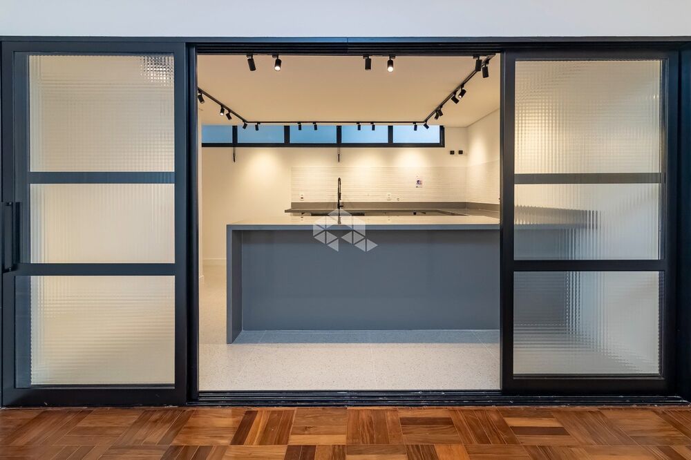 Apartamento, 3 quartos, 231 m² - Foto 1