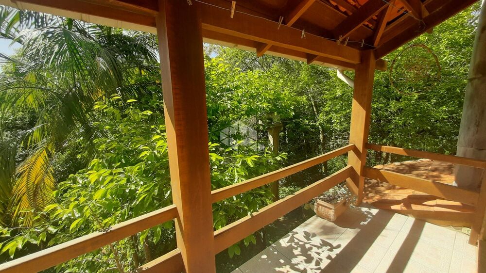 Casa à venda com 2 quartos, 210m² - Foto 3