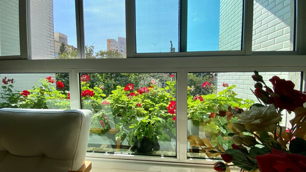 Apartamento à venda com 2 quartos, 71m² - Foto 2