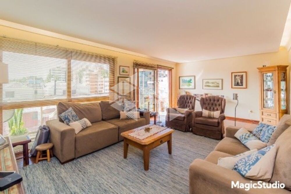 Apartamento à venda com 3 quartos, 182m² - Foto 1