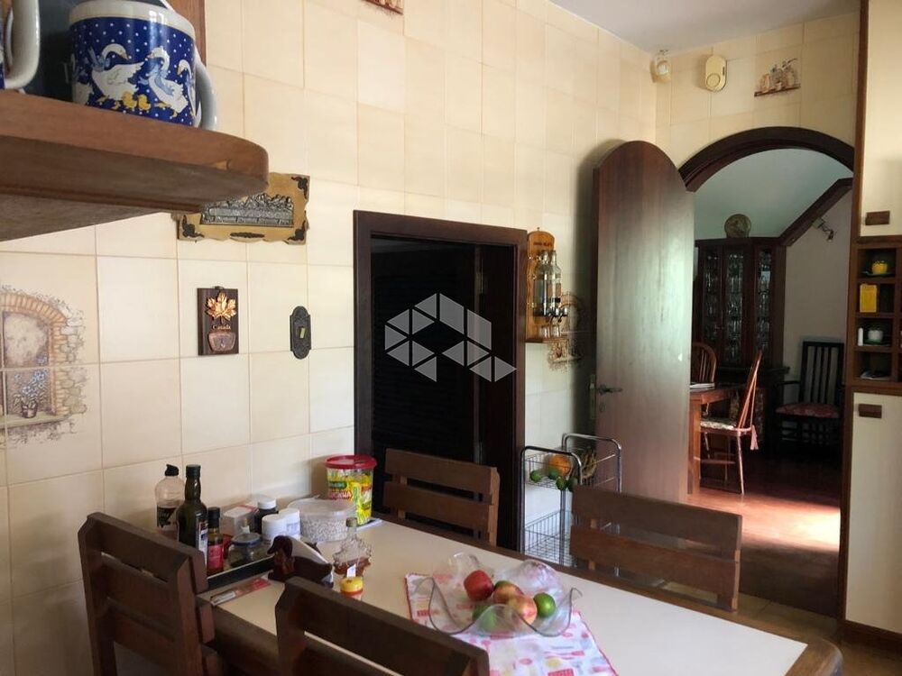 Casa à venda com 4 quartos, 238m² - Foto 8