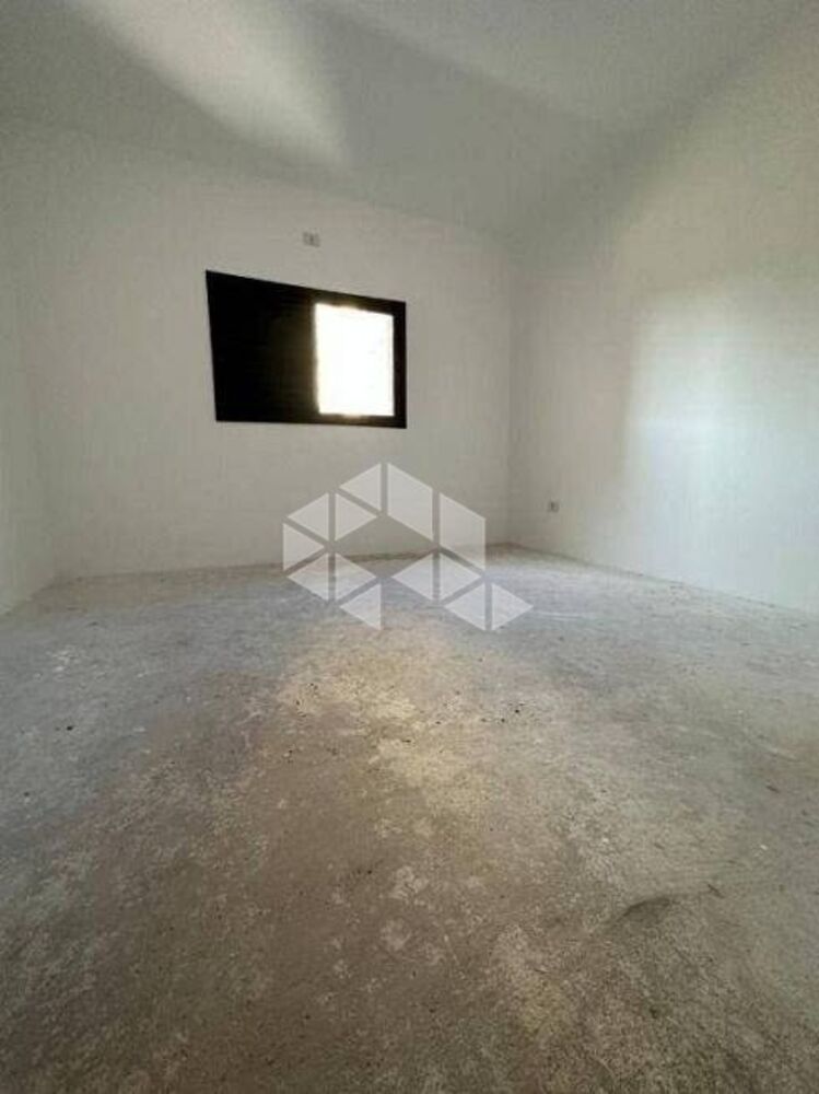 Casa à venda com 3 quartos, 116m² - Foto 4