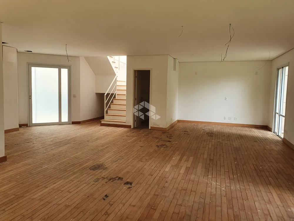 Casa, 4 quartos, 631 m² - Foto 2