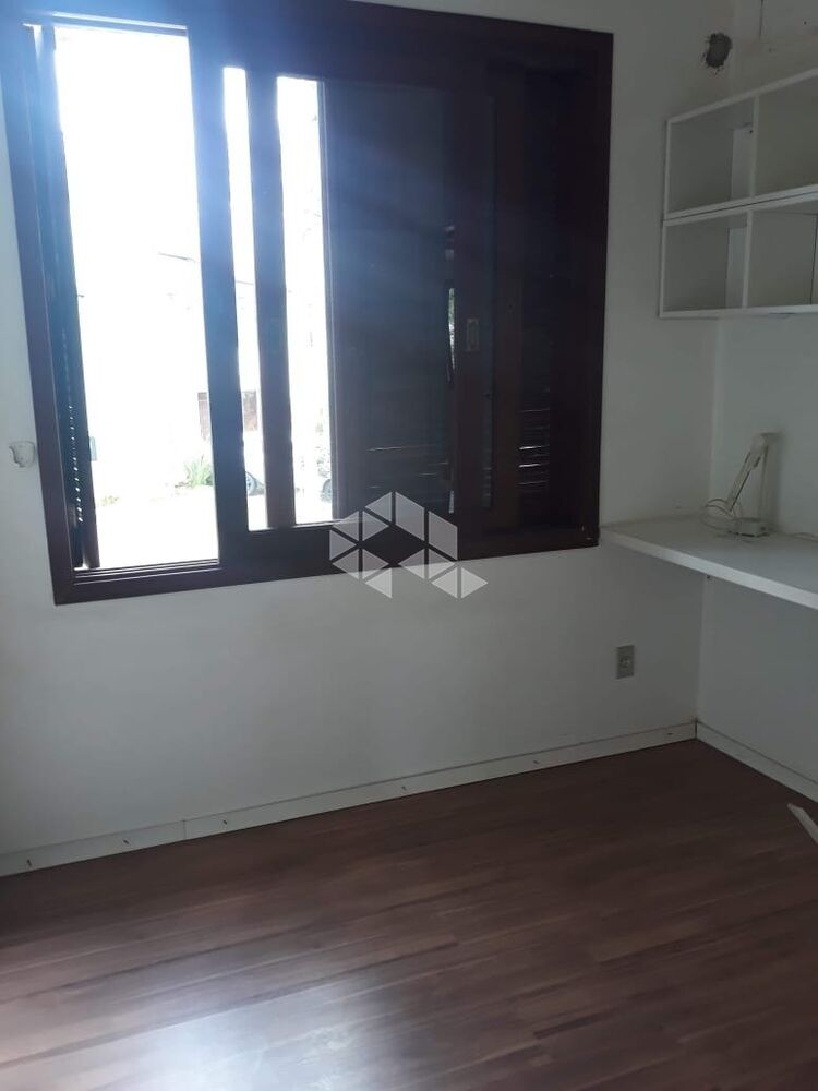 Casa de Condomínio à venda com 3 quartos, 99m² - Foto 3
