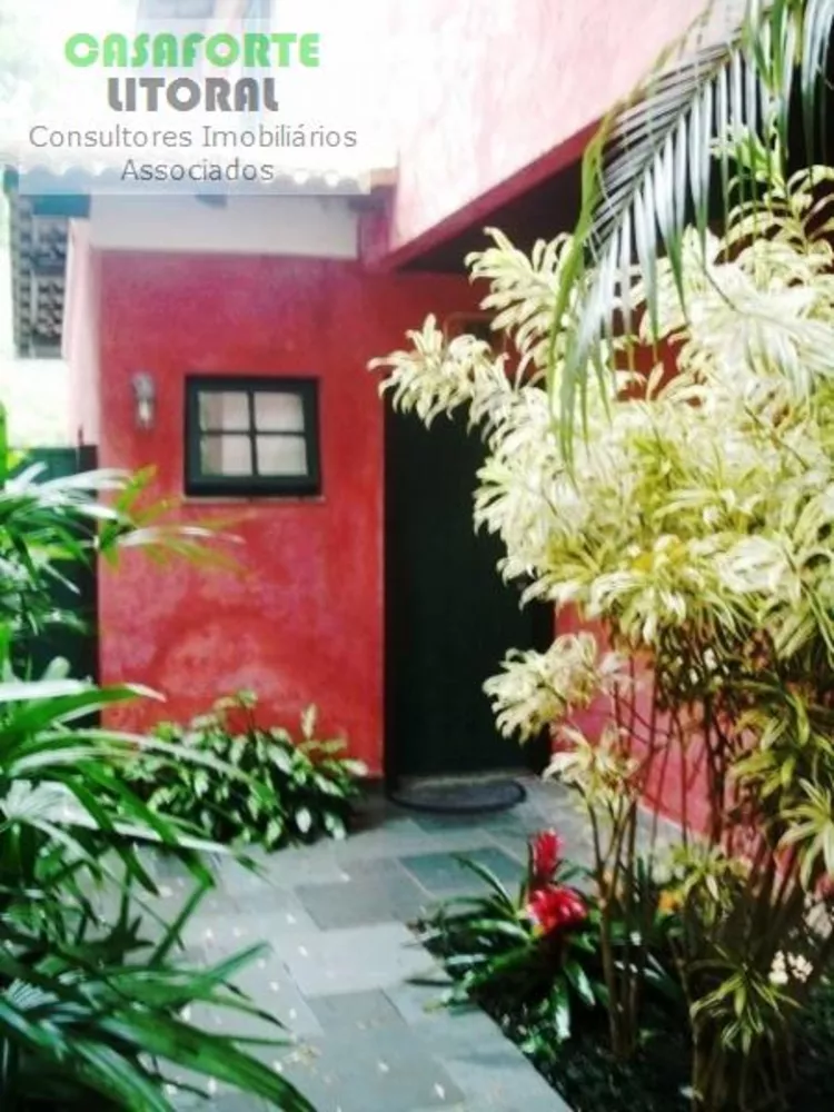 Casa de Condomínio à venda com 3 quartos, 193m² - Foto 2