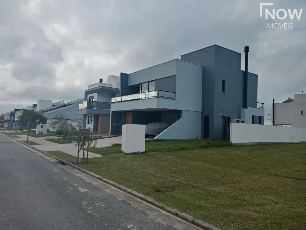 Sobrado, 3 quartos, 223 m² - Foto 2