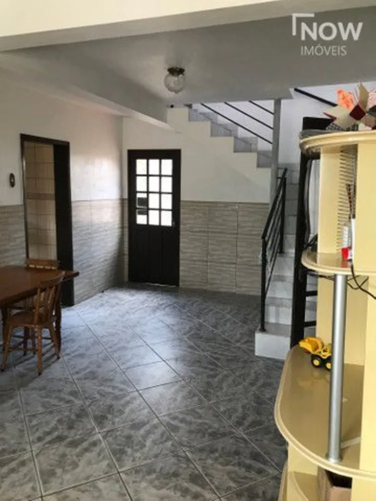 Sobrado, 5 quartos, 198 m² - Foto 3