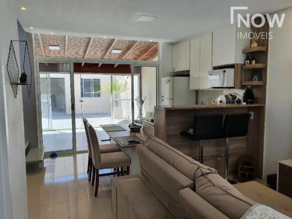 Sobrado, 2 quartos, 120 m² - Foto 1