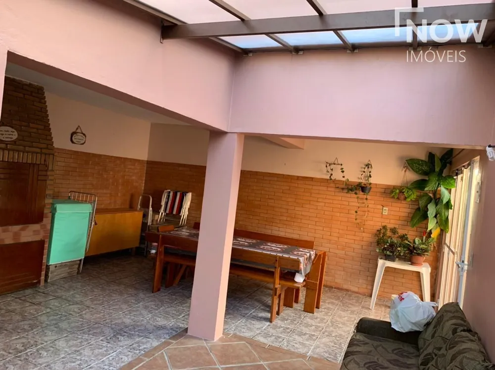Casa, 4 quartos, 226 m² - Foto 4