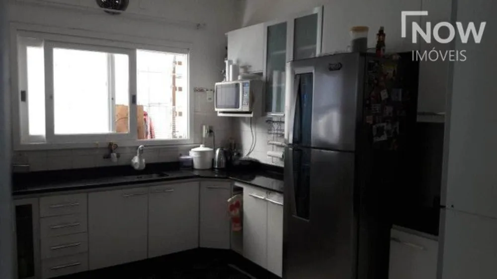 Casa, 3 quartos, 165 m² - Foto 2