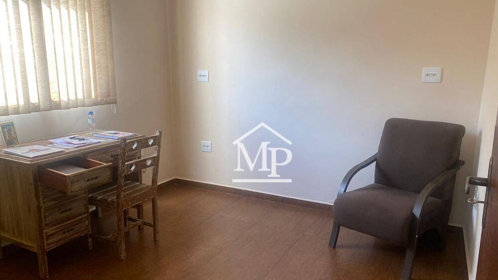 Chácara, 6 quartos, 1000 m² - Foto 4