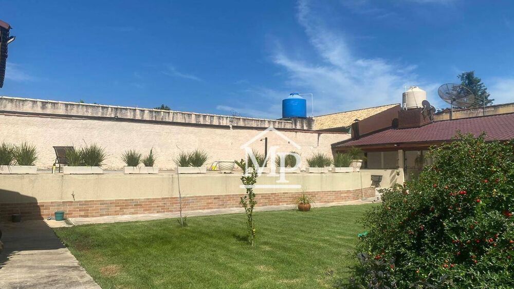 Chácara, 6 quartos, 1000 m² - Foto 1
