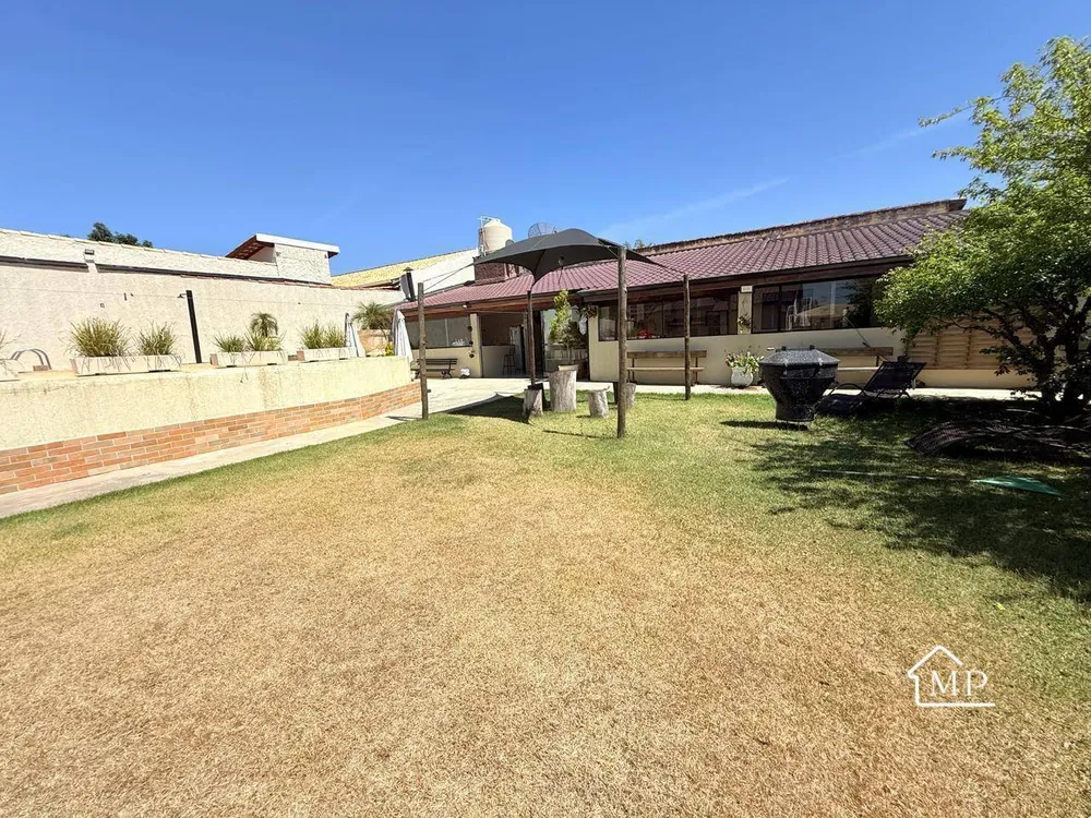 Chácara, 6 quartos, 1000 m² - Foto 11