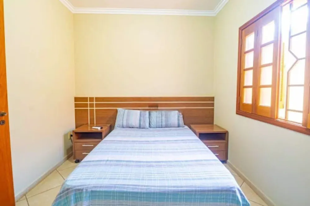 Casa, 4 quartos, 300 m² - Foto 12