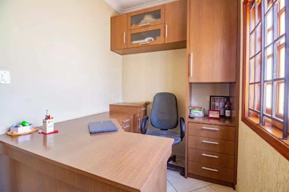Casa, 4 quartos, 300 m² - Foto 2