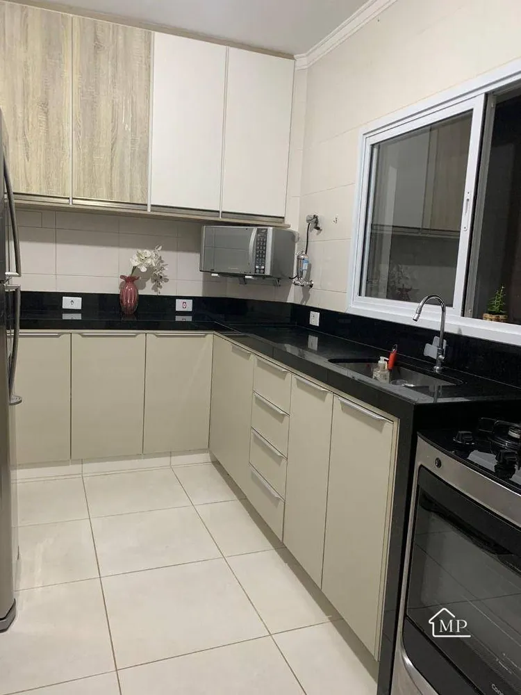 Casa, 3 quartos, 220 m² - Foto 1