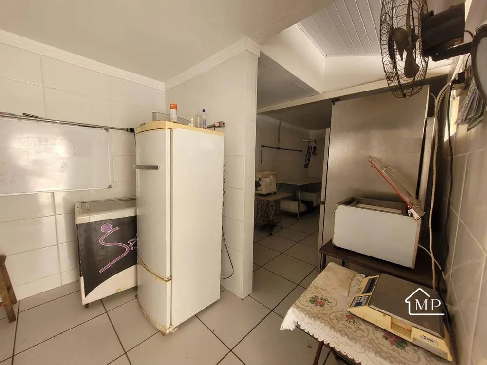 Casa, 3 quartos, 250 m² - Foto 8