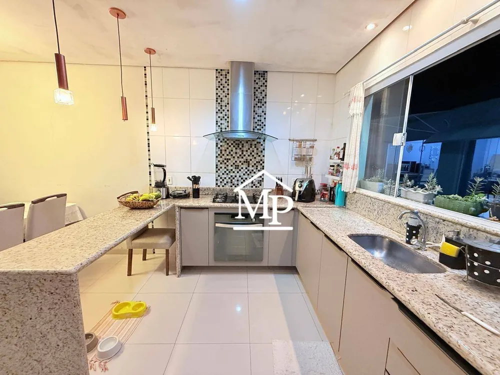 Casa, 3 quartos, 180 m² - Foto 8