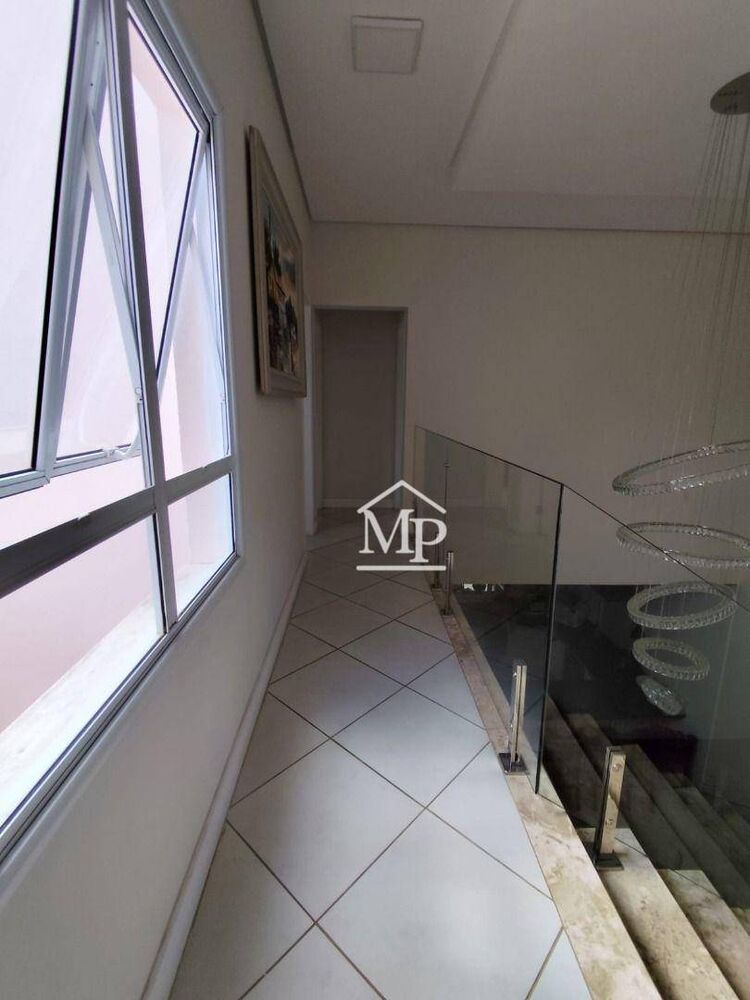 Casa, 3 quartos, 210 m² - Foto 3