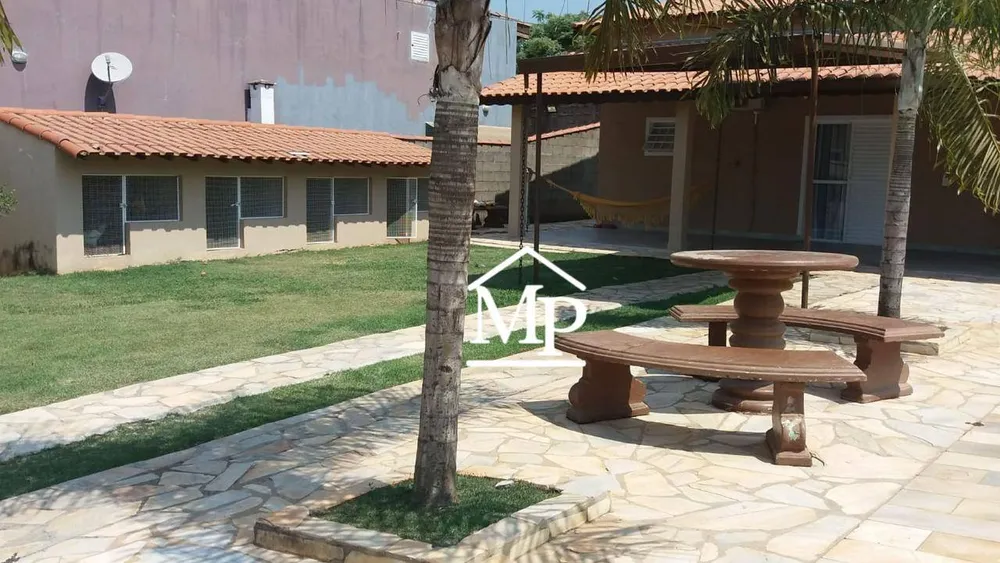 Chácara, 2 quartos, 780 m² - Foto 2
