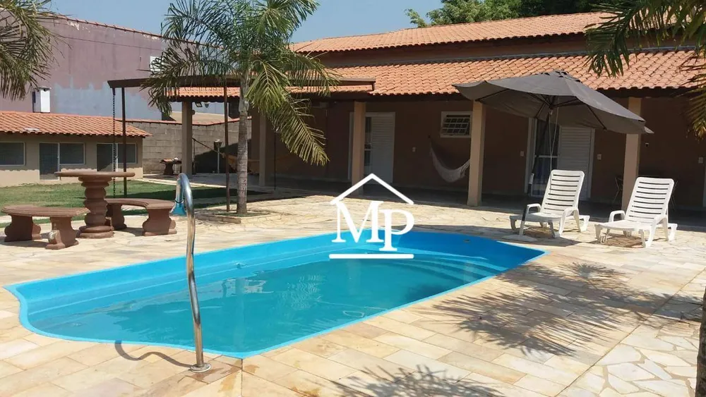 Chácara, 2 quartos, 780 m² - Foto 1
