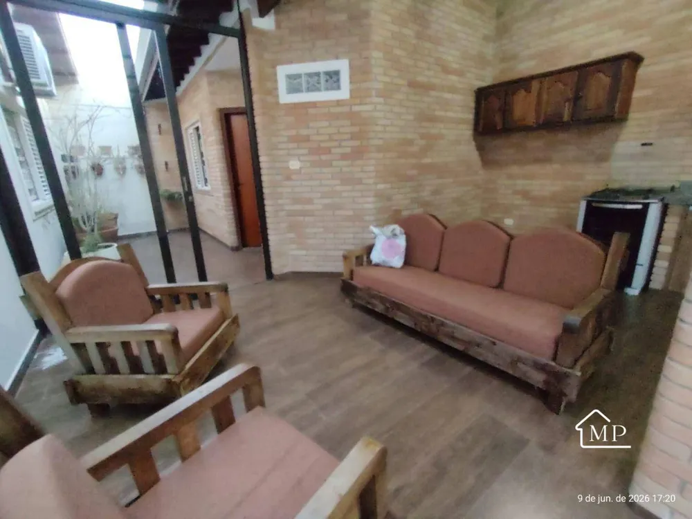 Casa, 3 quartos, 167 m² - Foto 1