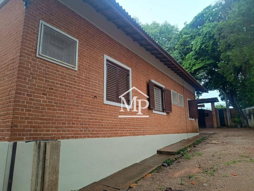Chácara à venda com 5 quartos, 250m² - Foto 3
