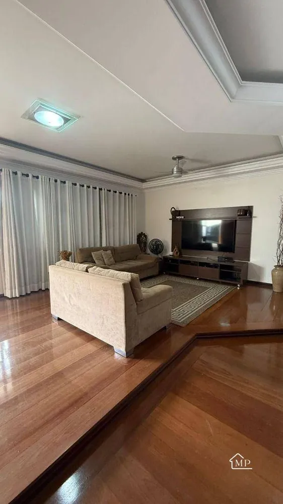 Casa, 3 quartos, 218 m² - Foto 5