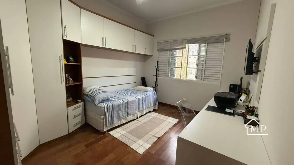 Casa, 3 quartos, 218 m² - Foto 9