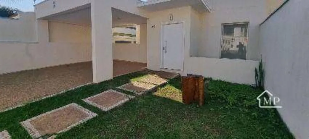 Casa, 4 quartos, 250 m² - Foto 1