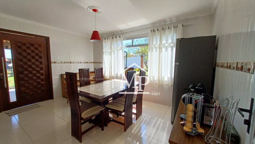 Chácara, 3 quartos, 3000 m² - Foto 1