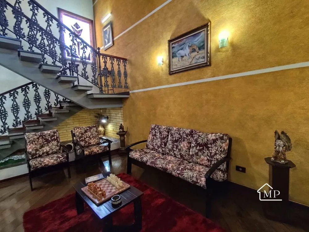 Casa, 3 quartos, 253 m² - Foto 3