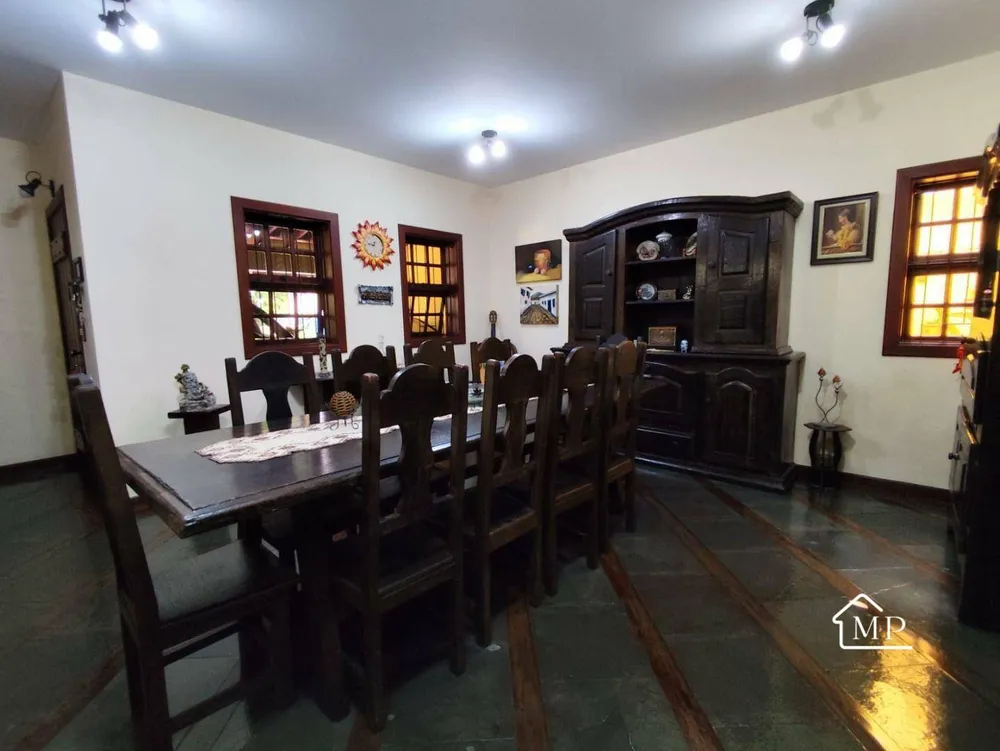 Casa, 3 quartos, 253 m² - Foto 4