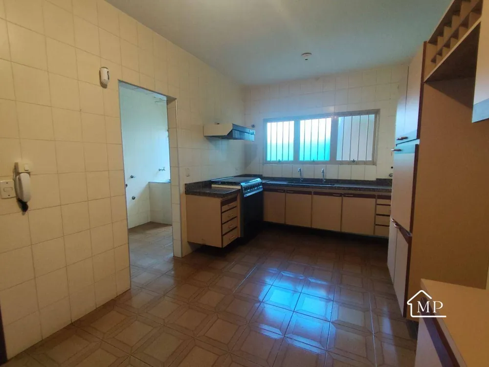 Casa, 3 quartos, 196 m² - Foto 3