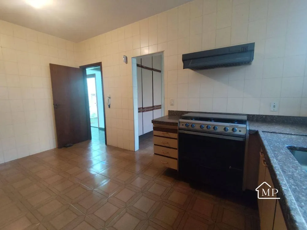 Casa, 3 quartos, 196 m² - Foto 4