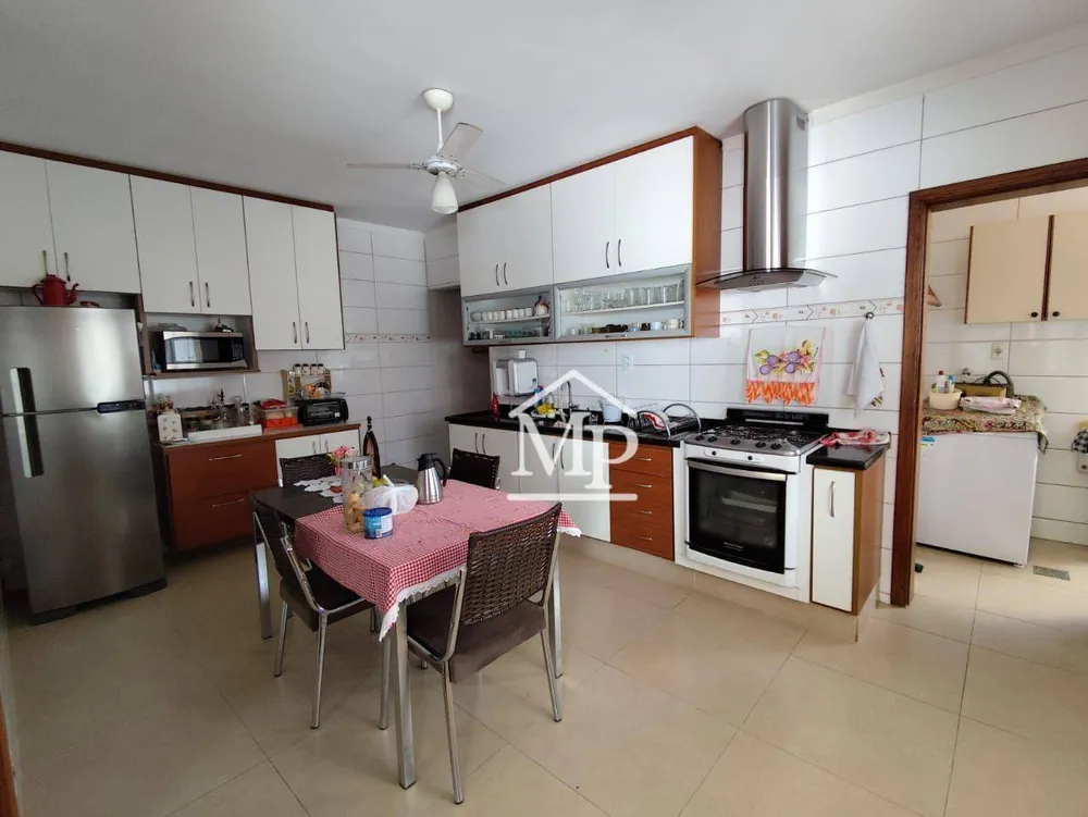 Casa, 2 quartos, 332 m² - Foto 2