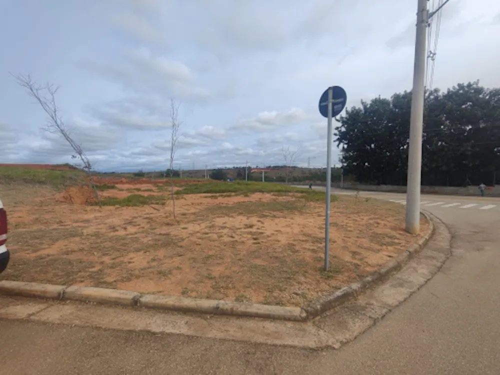 Terreno, 1400 m² - Foto 1