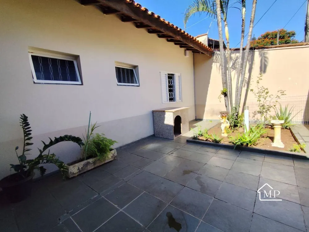 Casa, 3 quartos, 227 m² - Foto 2