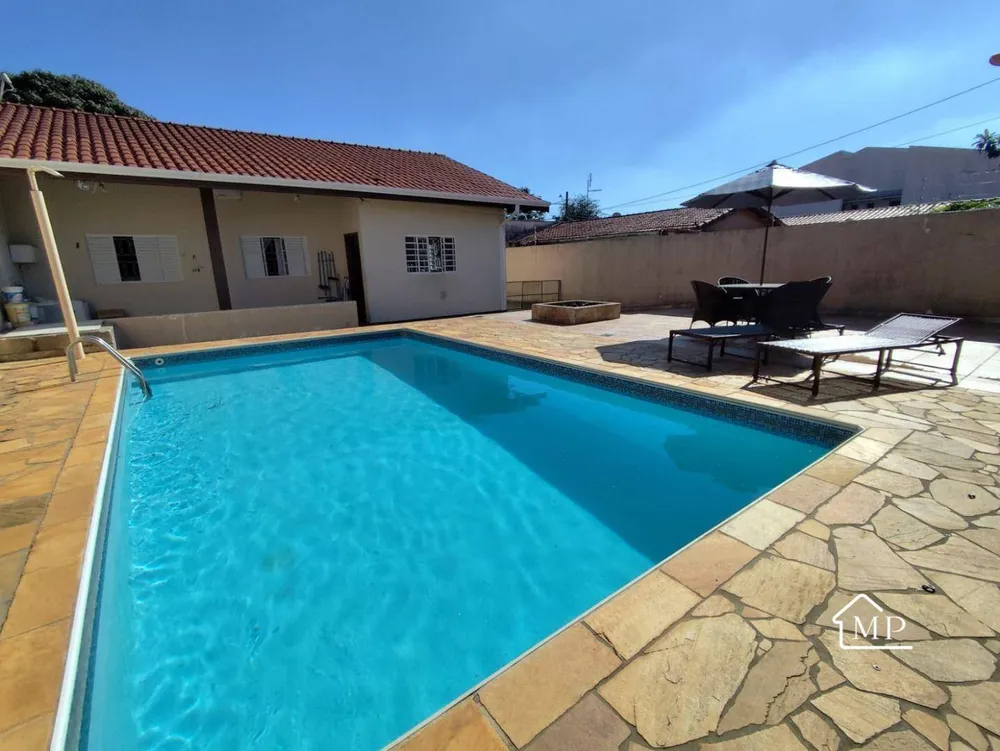 Casa, 3 quartos, 227 m² - Foto 3