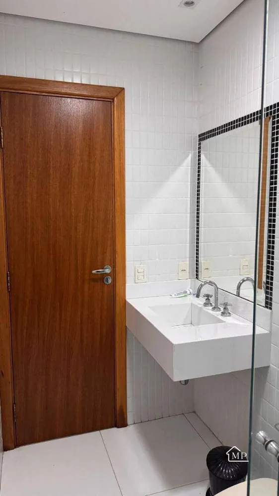 Casa, 3 quartos, 249 m² - Foto 12