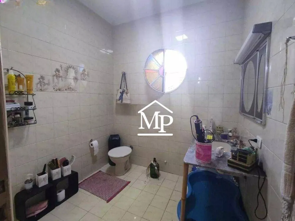 Casa, 3 quartos, 229 m² - Foto 4