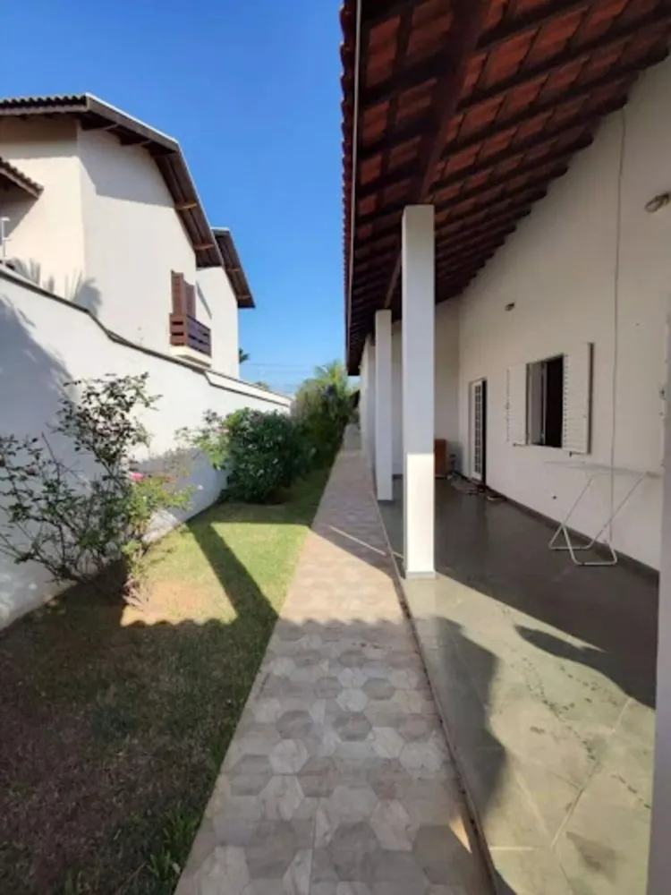 Casa, 3 quartos, 256 m² - Foto 11