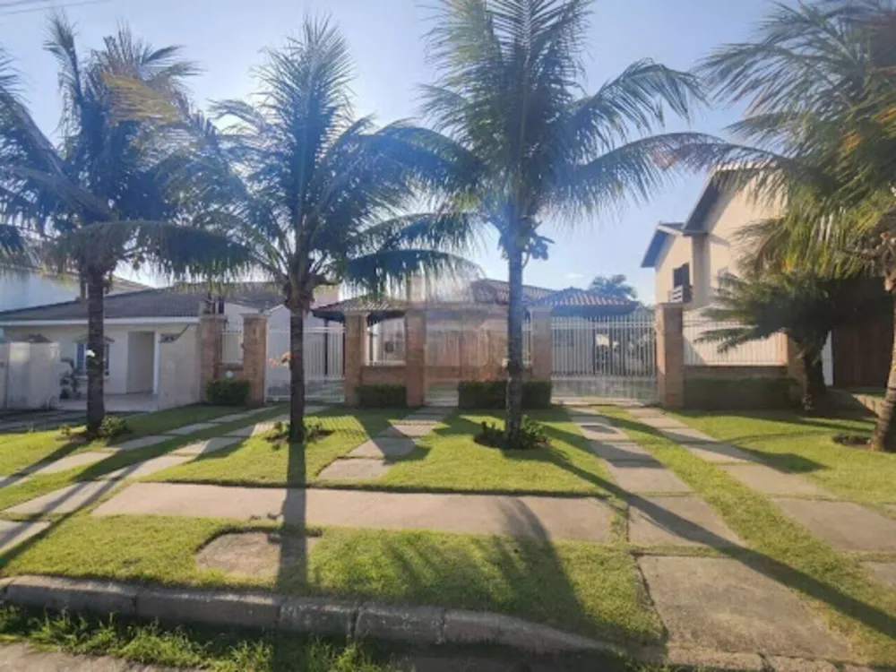 Casa, 3 quartos, 256 m² - Foto 1