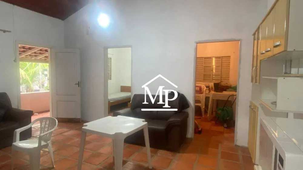 Chácara, 2 quartos, 1229 m² - Foto 4